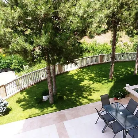 Garden Penzion Sandanski